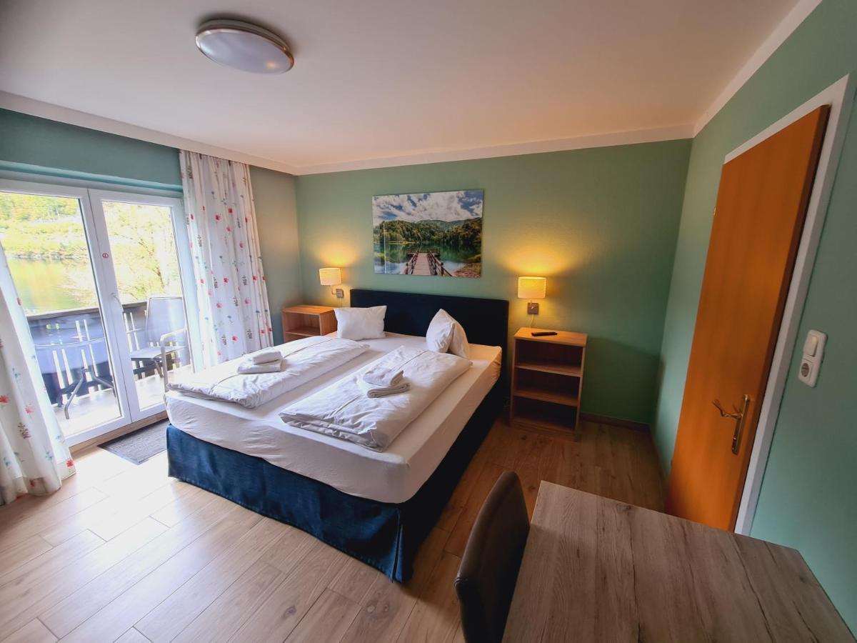 Hallstatt Self Check In Bed & Breakfast *